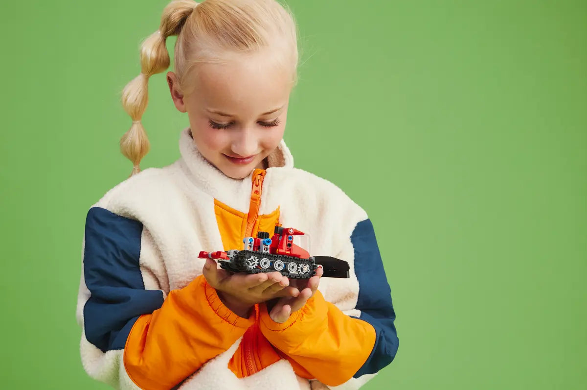 LEGO® Technic – Máquina Pisanieves (42148)