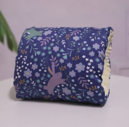 Almohada de Brazos Ajustable para Lactancia – Algodón Lavable